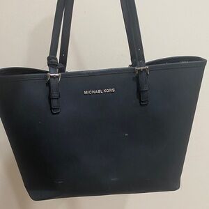 Michael Kors Classic Black Tote